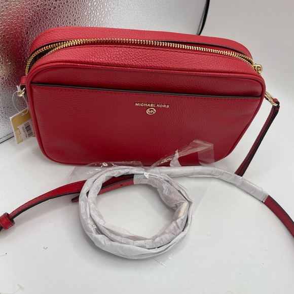 Woman's Bags Michael Kors Jet Set Charm LG East/West Camera Crossbody Bright Red - Picture 2 of 11